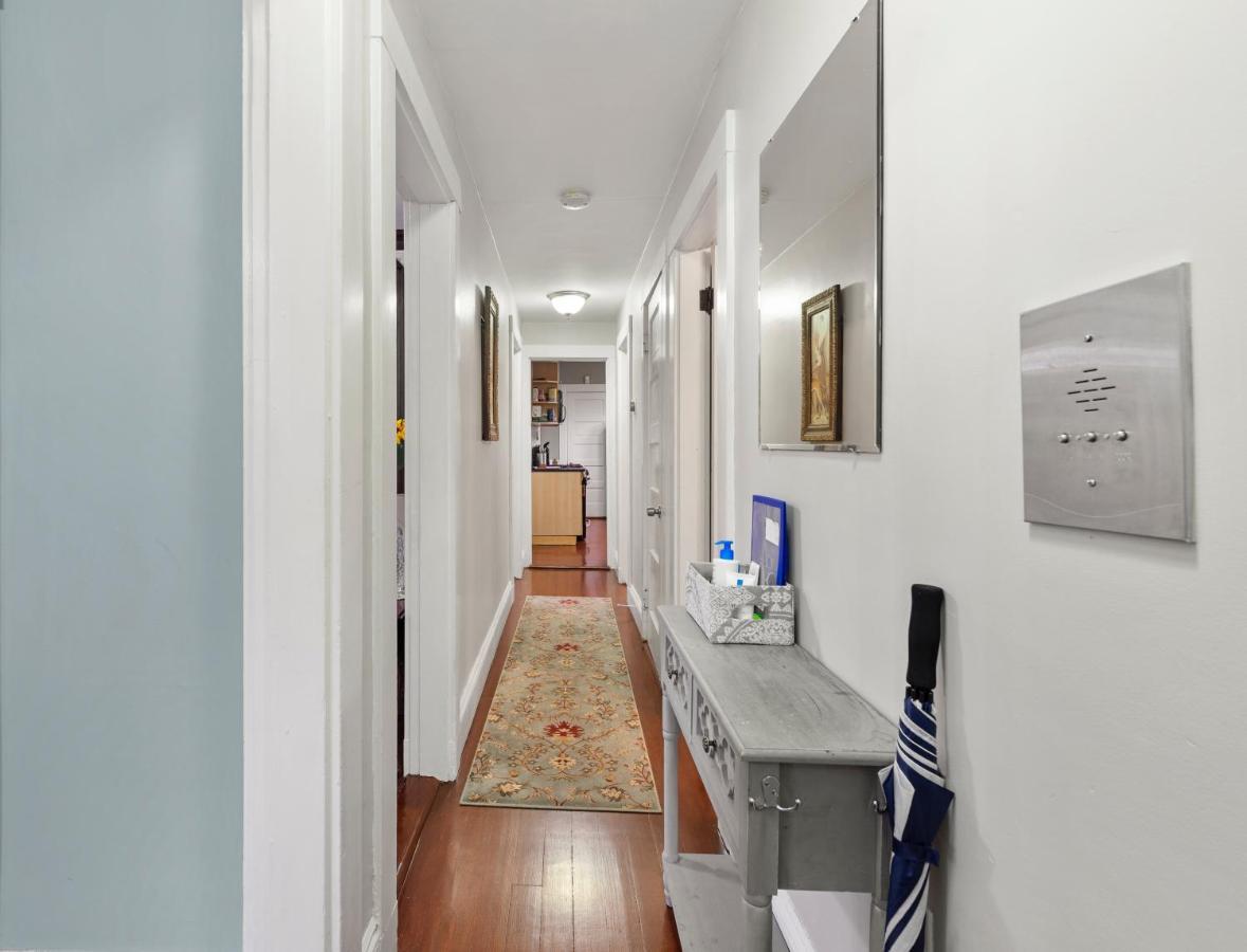 Bright & Spacious 2Br Apartment, Mins From Downtown Boston, Parking Екстер'єр фото