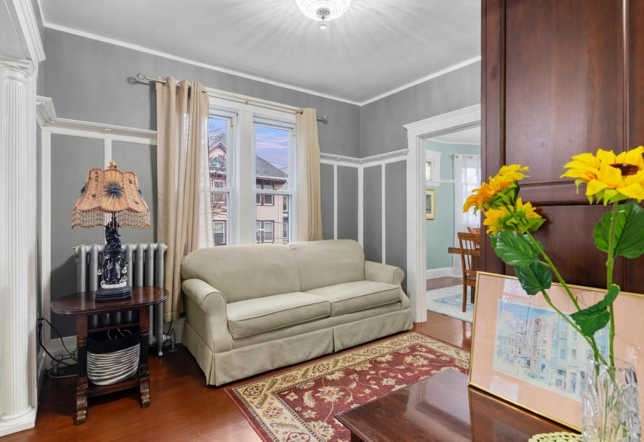 Bright & Spacious 2Br Apartment, Mins From Downtown Boston, Parking Екстер'єр фото
