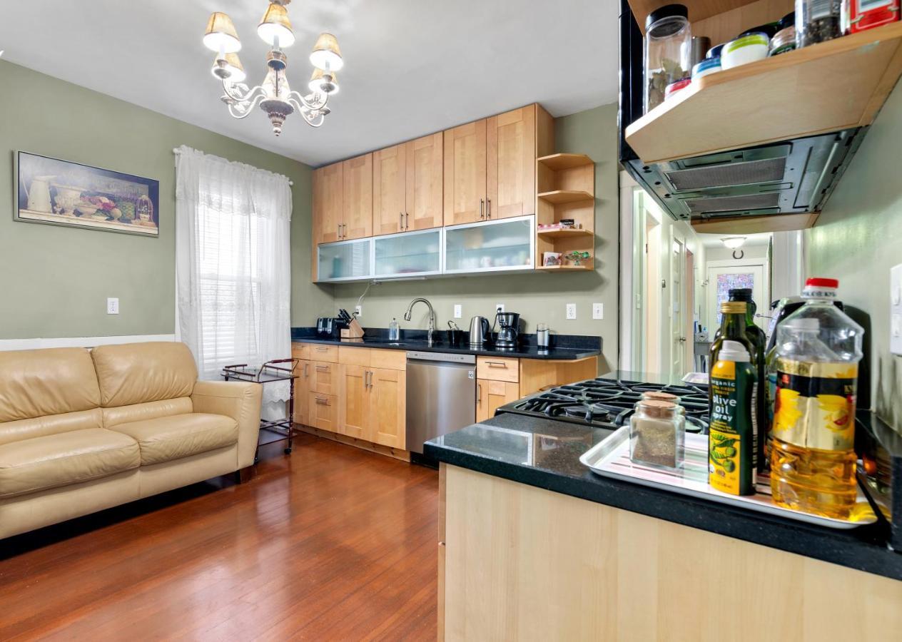 Bright & Spacious 2Br Apartment, Mins From Downtown Boston, Parking Екстер'єр фото