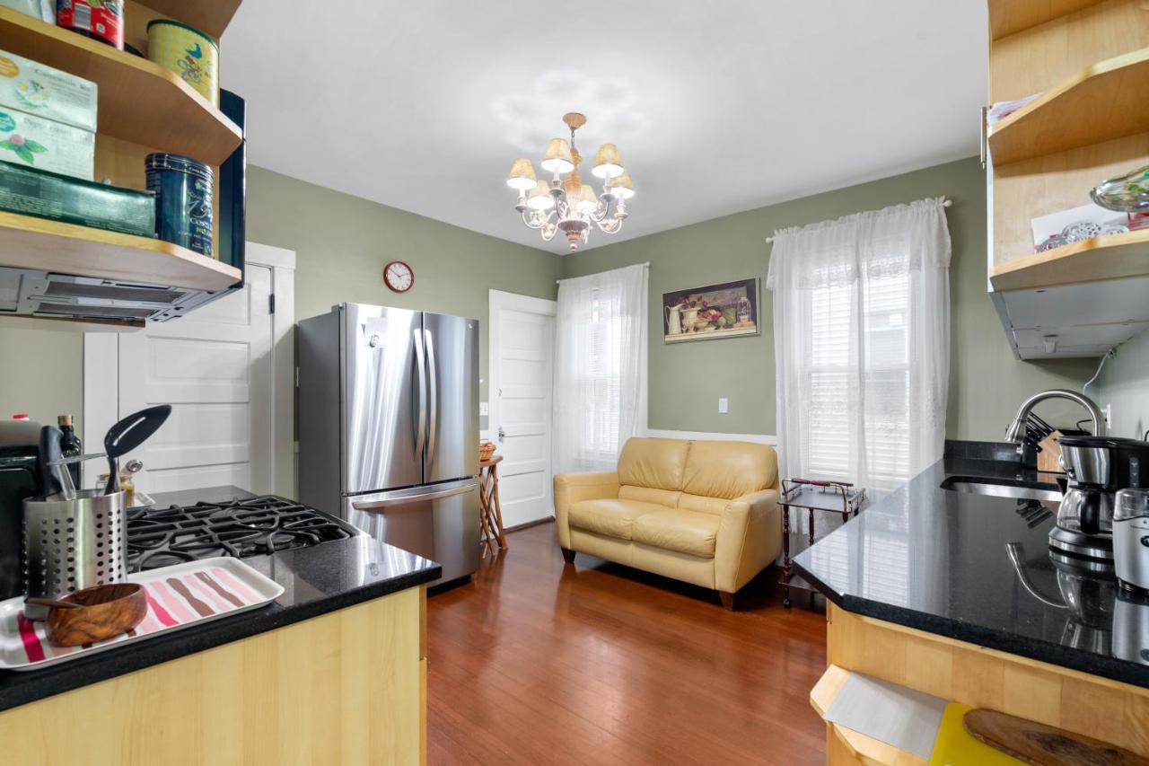 Bright & Spacious 2Br Apartment, Mins From Downtown Boston, Parking Екстер'єр фото